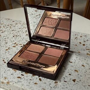 Charlotte Tilbury Pillow Talk Eyeshadow Palette